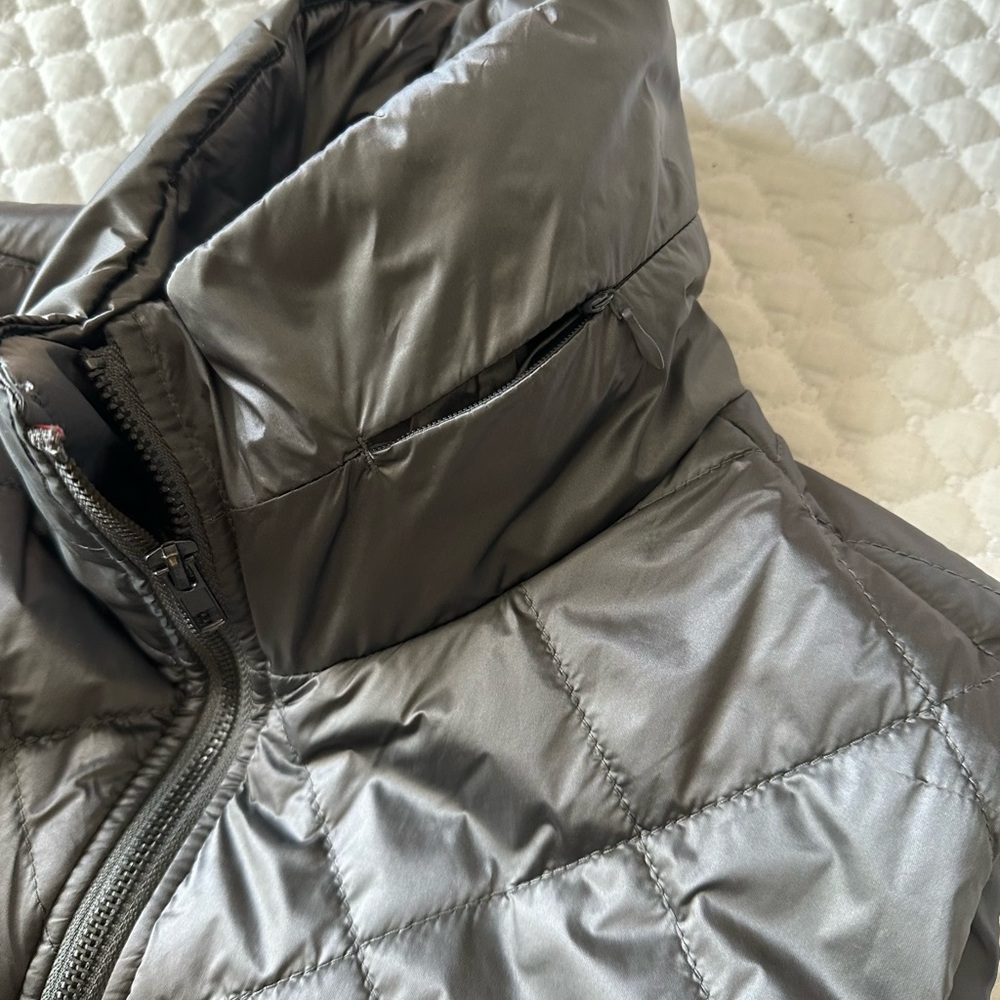 Anatomie Gray Quilted Vest with High Collar - Picture 8 of 10